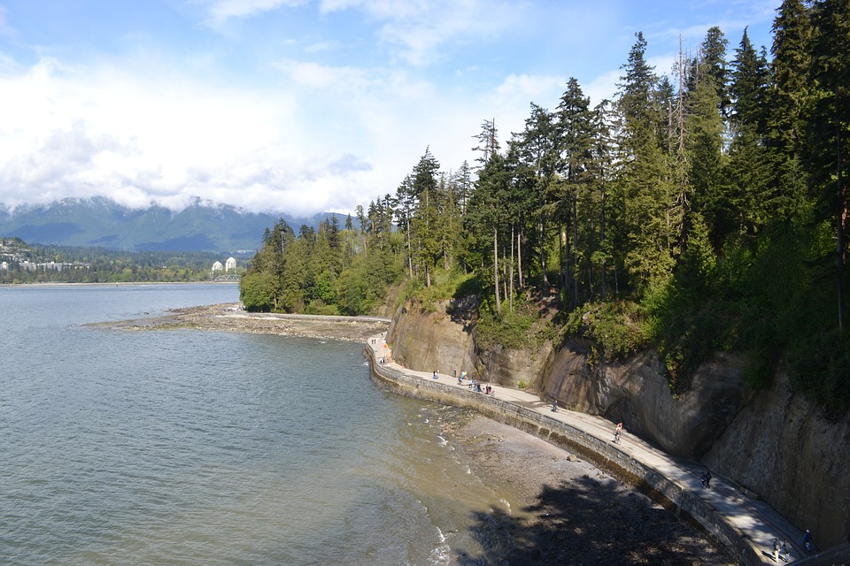 stanley-park-vancouver